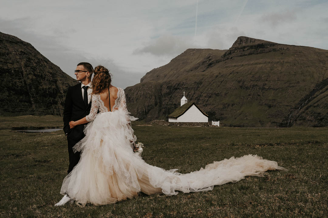 Faroe Islands adventurous wedding